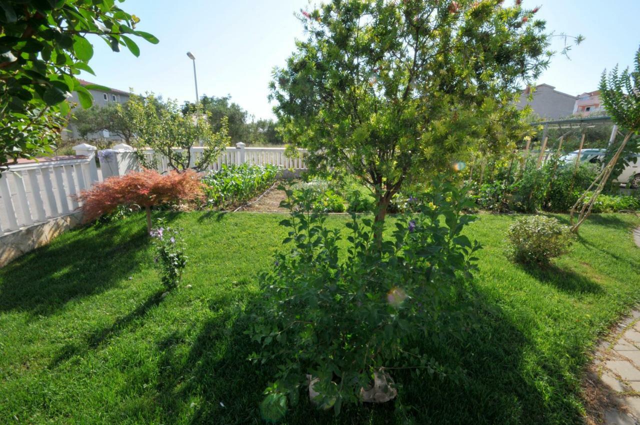 Villa Drasko Kastela Exterior photo